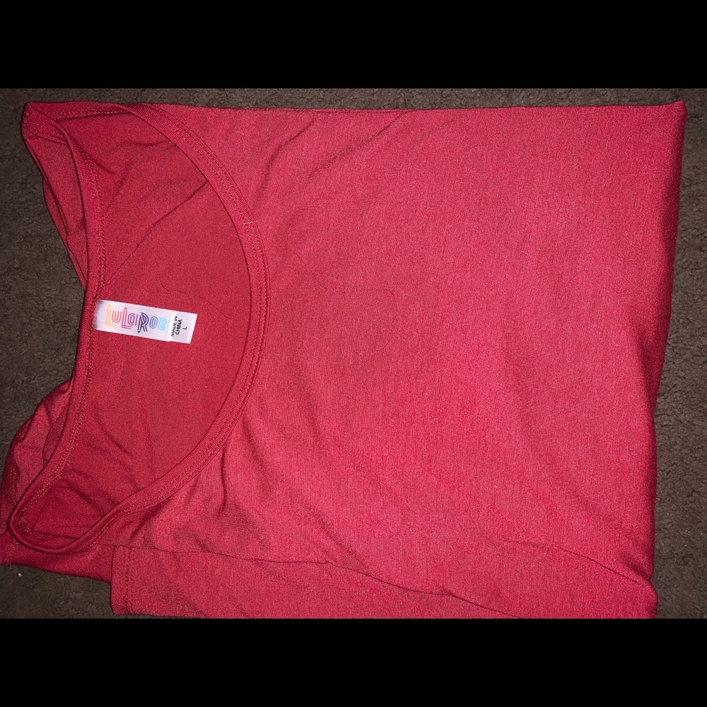 LuLaRoe Red Classic Tee